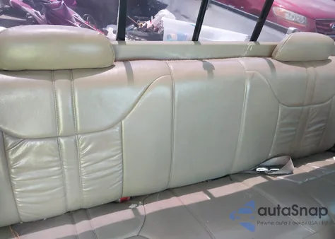 1997 Chevrolet C1500 Fleetside z USA, uszkodzony, nr VIN 1GBEC19R2VE260807